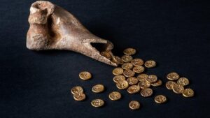 Hoard